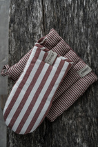 Owen glove wide stripes red/white