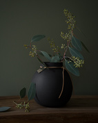 Vas stengods rund d13 h14, mörkgrå