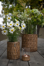 Vas i mörk korg d10 h18 cm