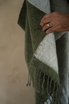 Pläd m frans 130x170 cm grön/vit