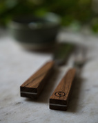 Ostkniv/gaffel rosfritt/trähandtag