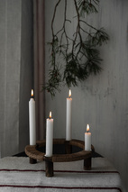 Ljusstake 4 ljus rund d24 h8 cm mörkt trä