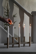 Ljusstake 5 ljus L 47 cm H15,5 cm ljust trä